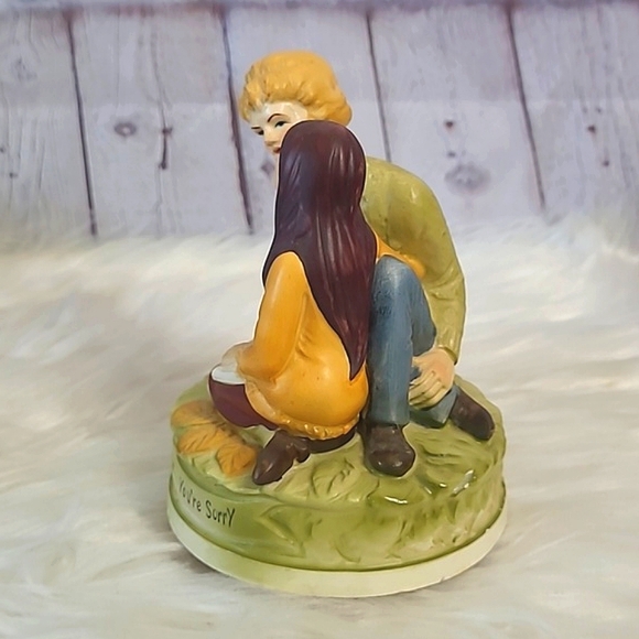 Vintage 70s Ceramic Couple Wind Up Music Playing Shelf Decor Japanese MCM 6.5" - Picture 8 of 17
